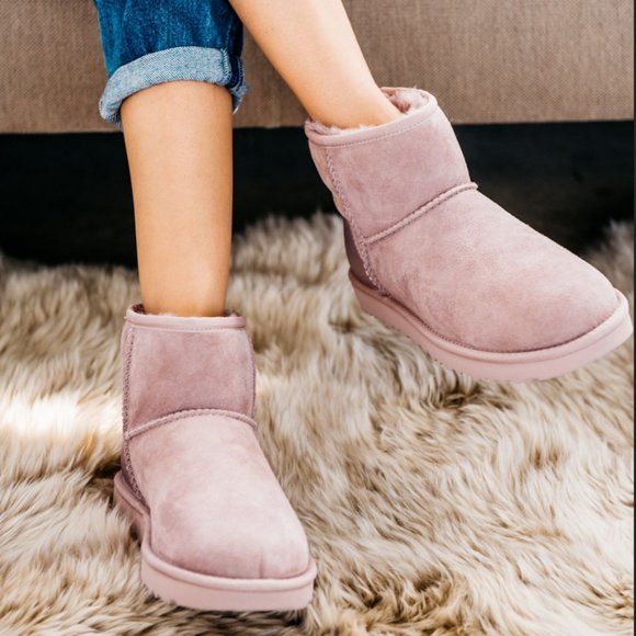 NEW! UGG Classic Ultra Mini size 6 - Picture 8 of 13